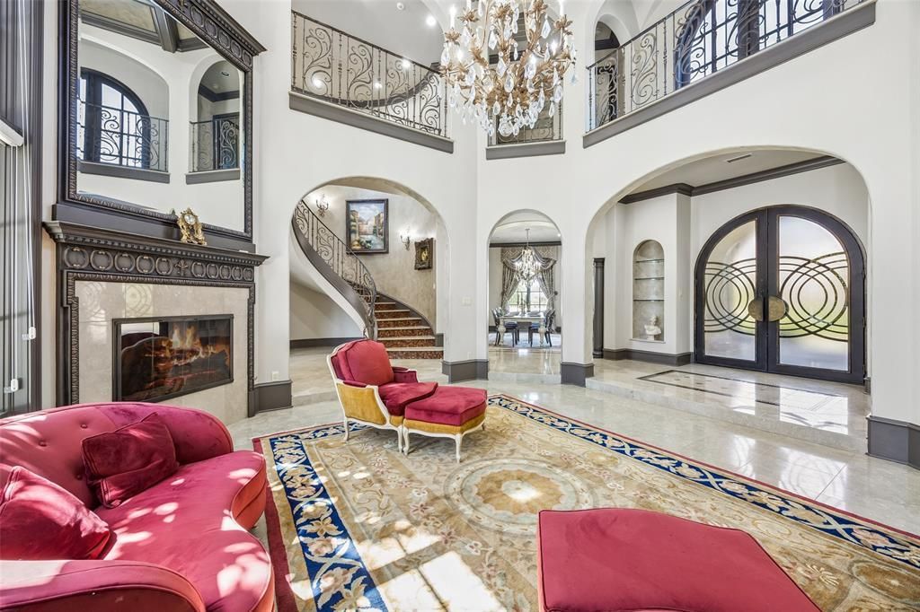 2404 Hollow Hill Lane, Lewisville