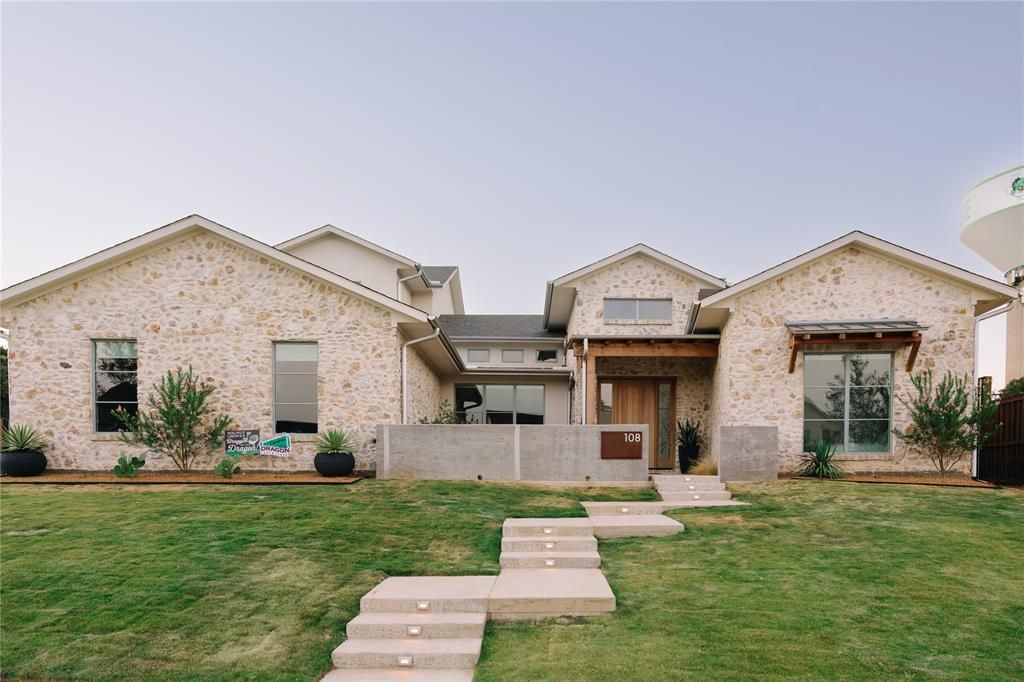 108 Murphy Drive, Southlake