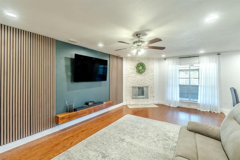 1011 Whippoorwill Court, Arlington