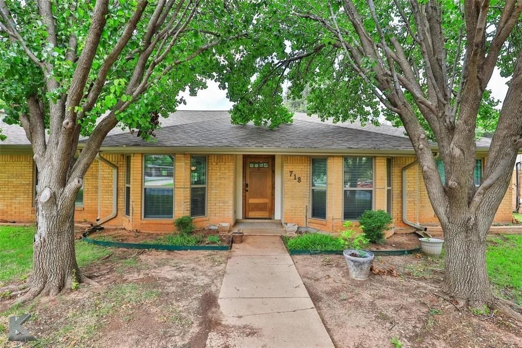 718 Green Valley Drive, Abilene
