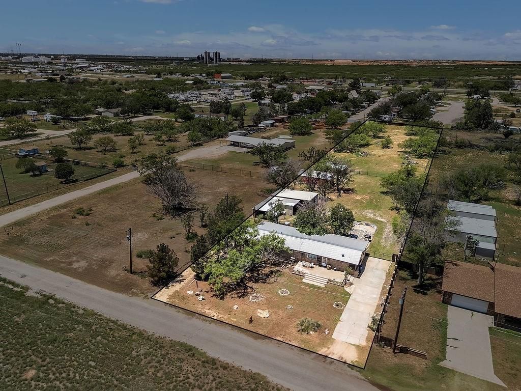 5807 Walter Road, Big Spring