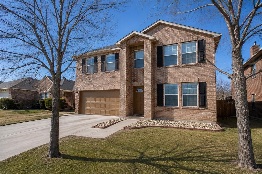 1812 Diamond Lake Trail, Fort Worth