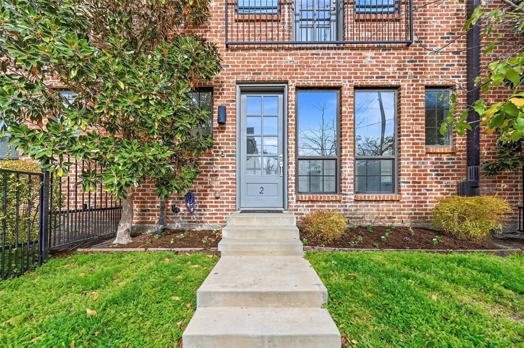 1900 Caddo Street 2, Dallas