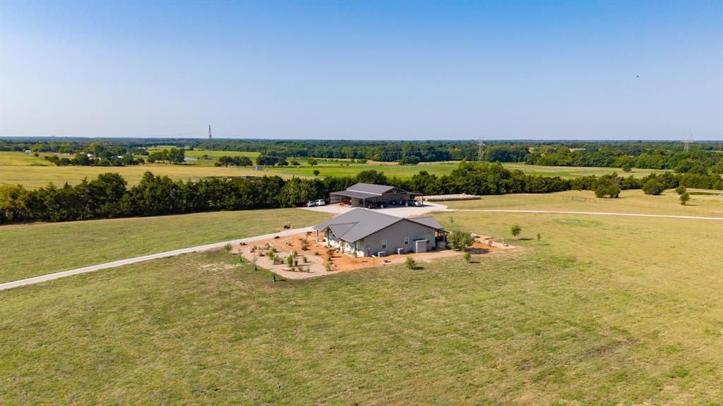 1704 County Road 1002, Greenville