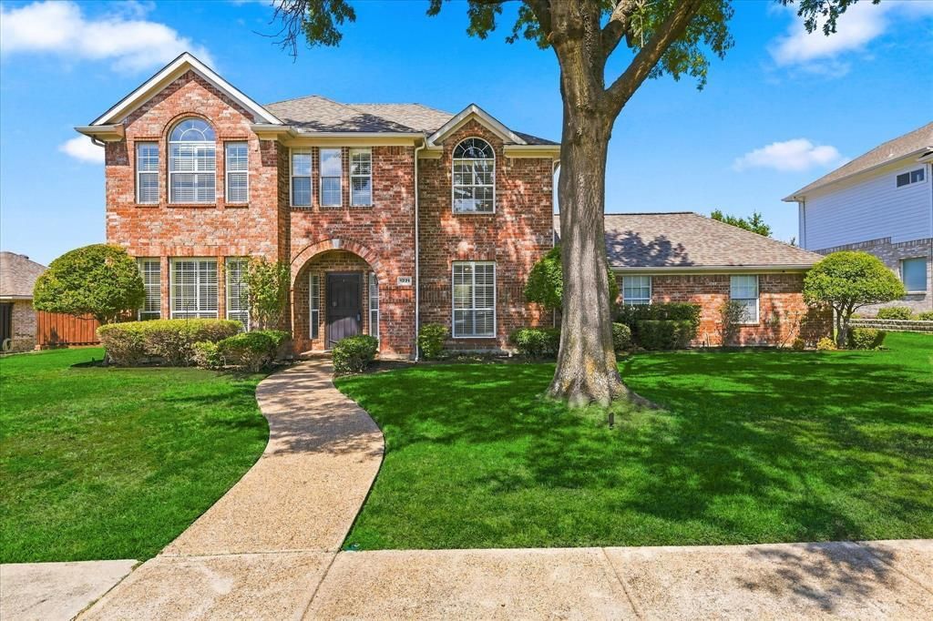 1221 Tralee Lane, Garland