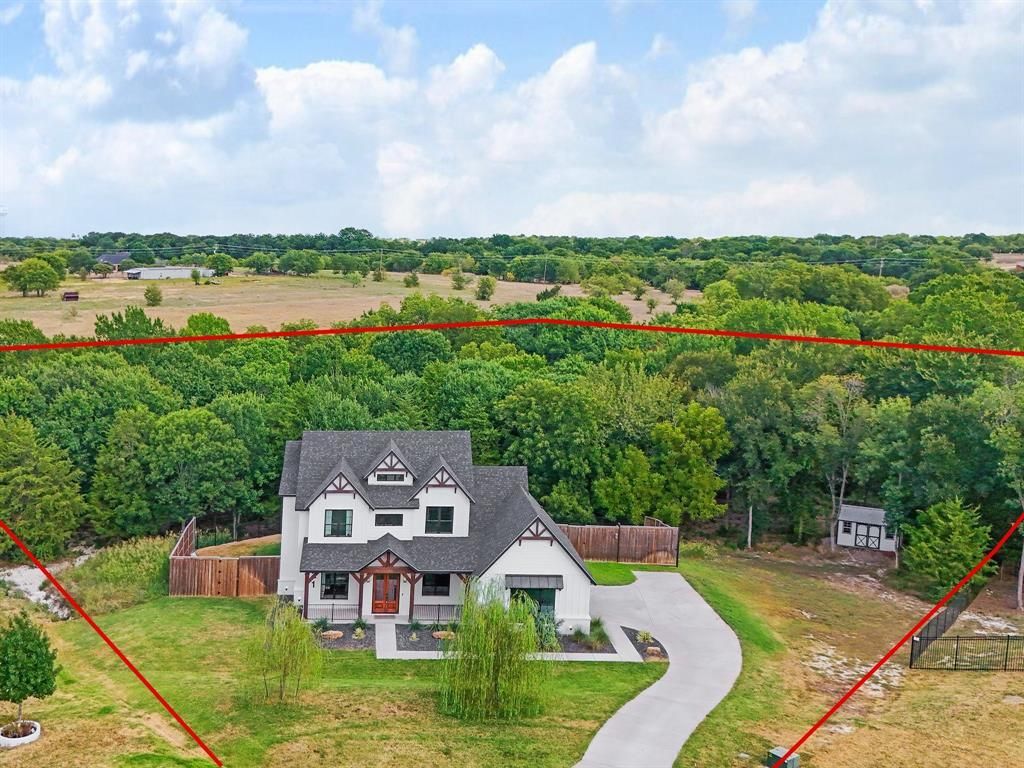 21 Jacey Court, Waxahachie