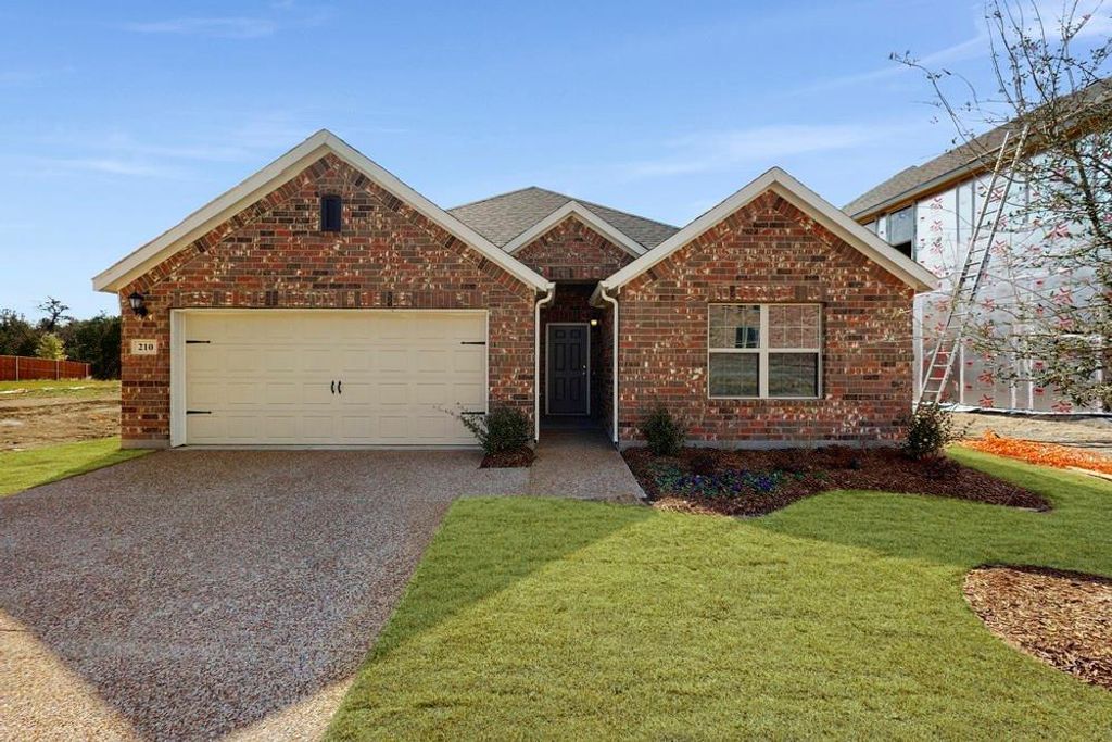 210 Lindenwood Avenue, Melissa