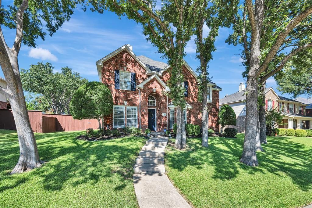 1620 Mountain Laurel Drive, Keller