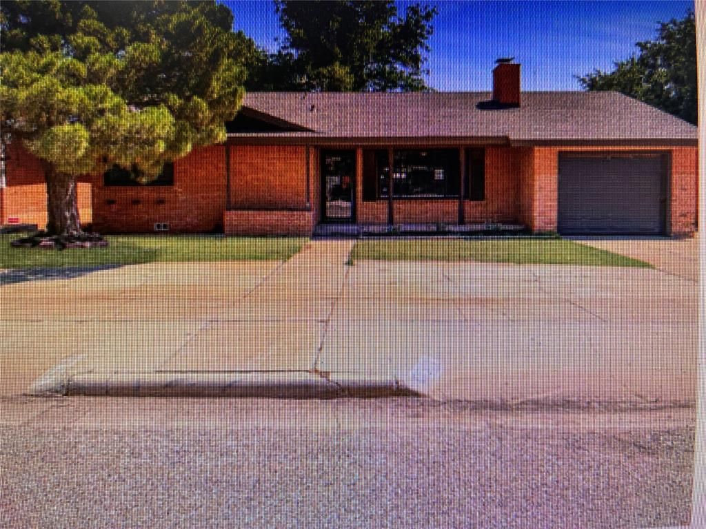 2223 S 6th Street, Lamesa
