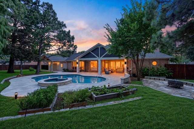 4901 Forest Hill Drive, Flower Mound