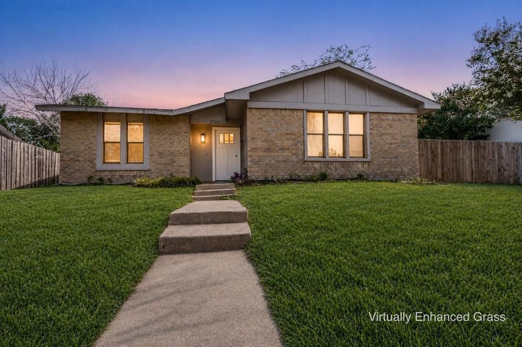 3726 Lancelot Place, Garland