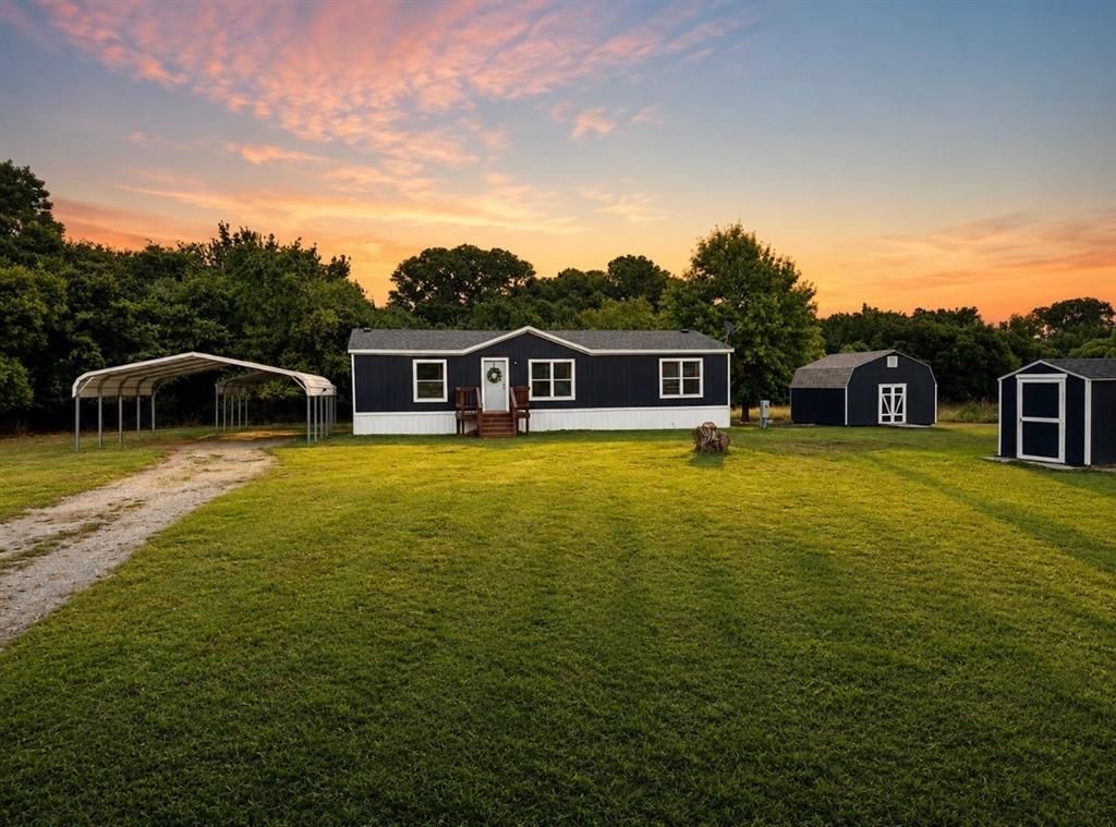 113 Lazy Meadow Court, Springtown