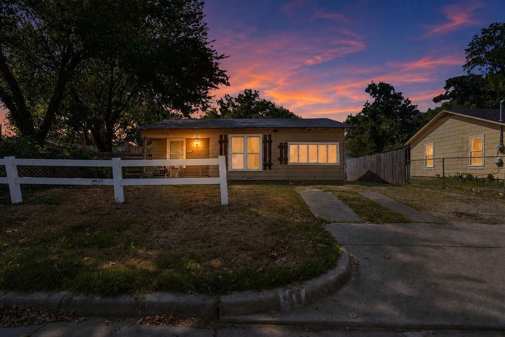 3516 Wilbarger Street, Fort Worth