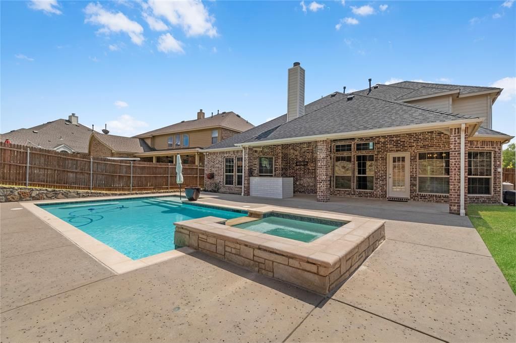 5716 Coleto Creek Circle, Fort Worth