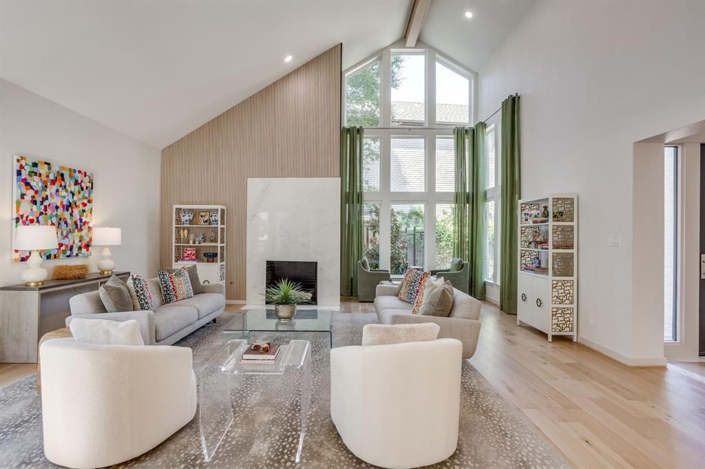 2144 Fountain Square Drive, Fort Worth