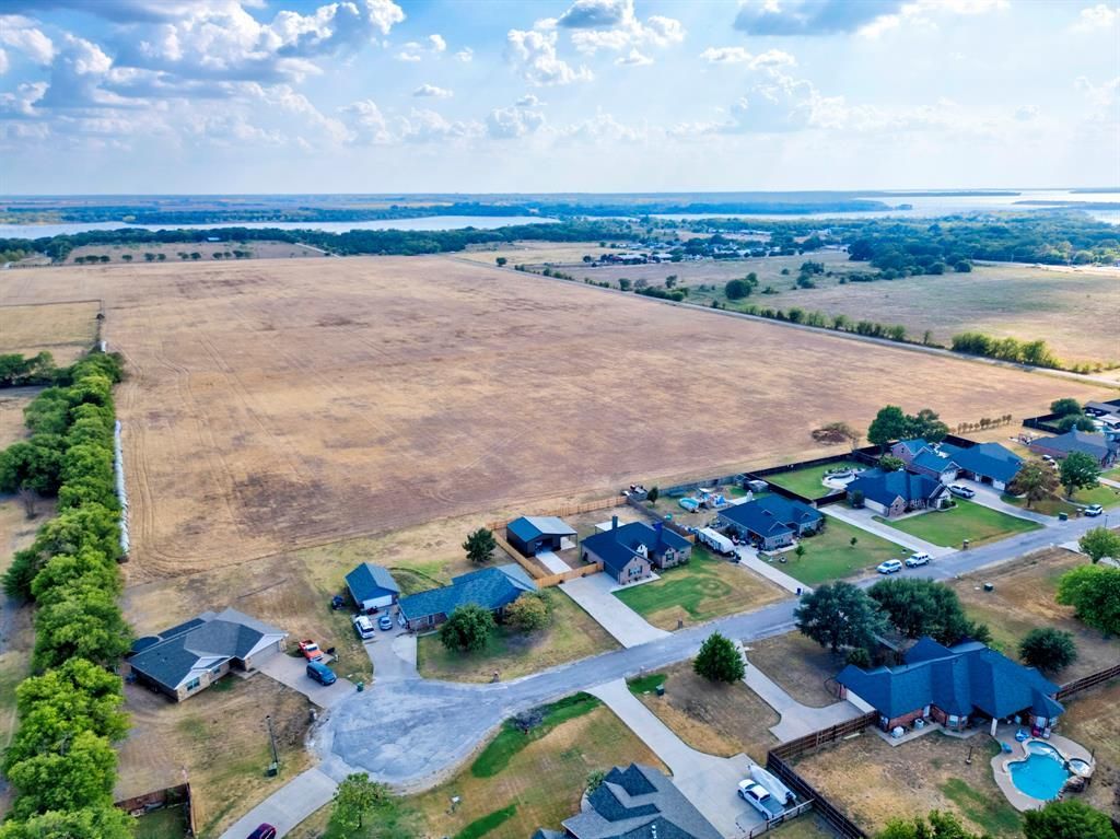 612 Fawn Trail, Tioga
