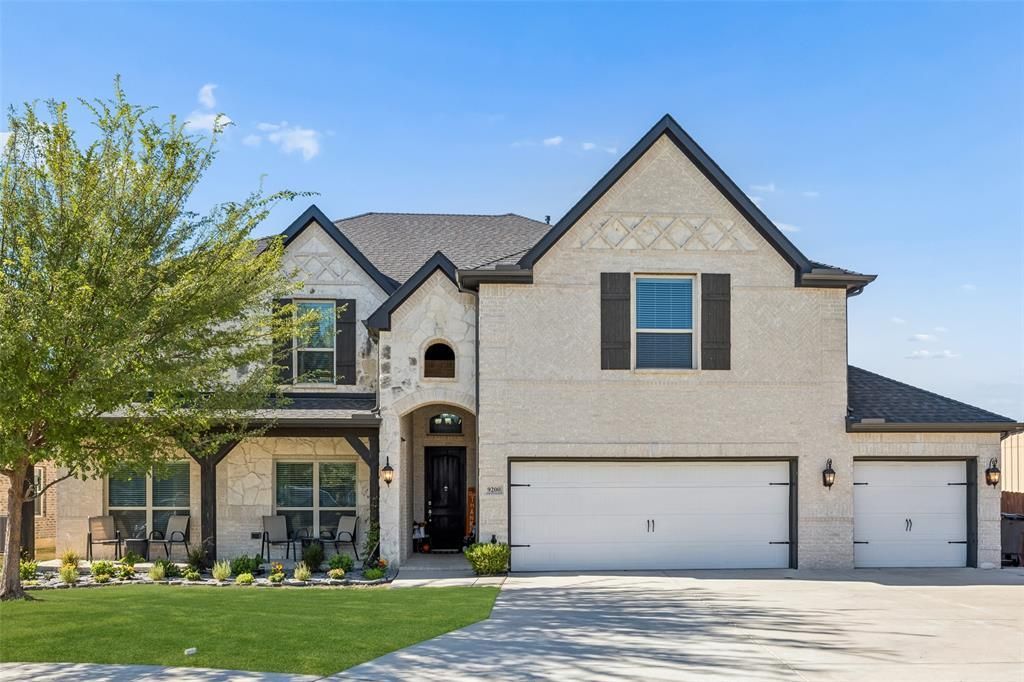 9200 Brittlebrush Trail, Fort Worth