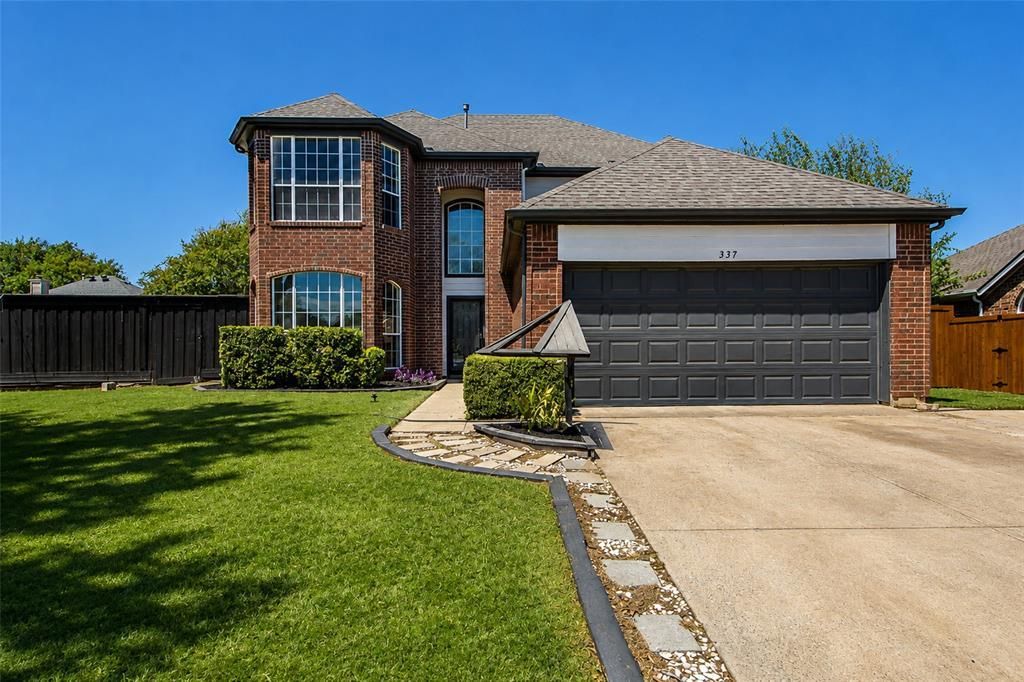 337 Bluewood Lane, Lake Dallas