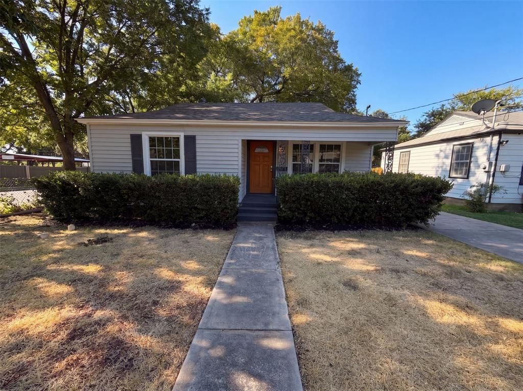 3802 Poinsettia Drive, Dallas
