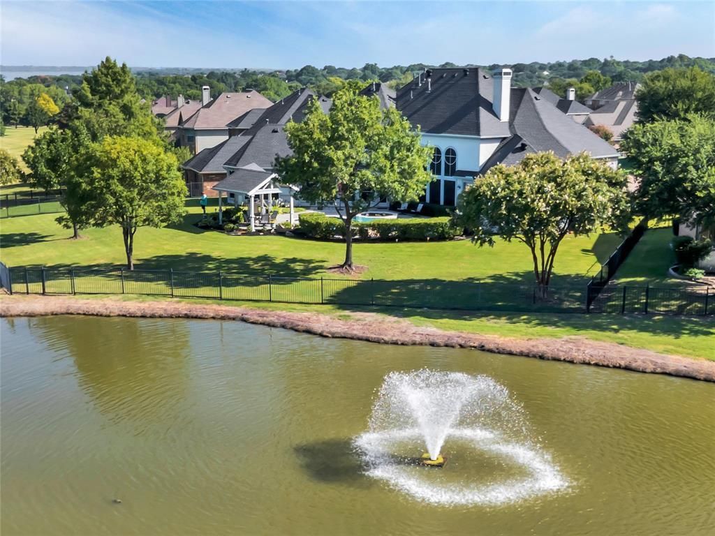 1340 Fairlakes Pointe Drive, Rockwall