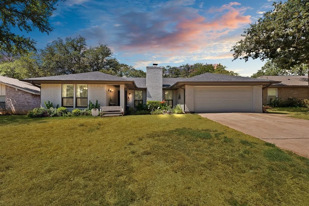 2500 Highgate Drive, Arlington