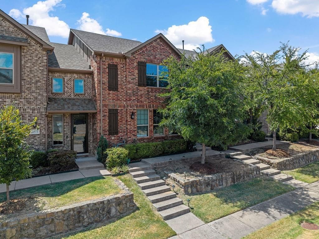 1012 Foxglove Drive, Carrollton