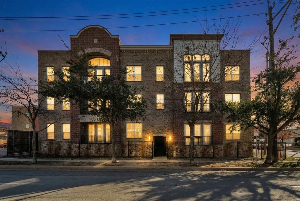950 Henderson Street 1214, Fort Worth
