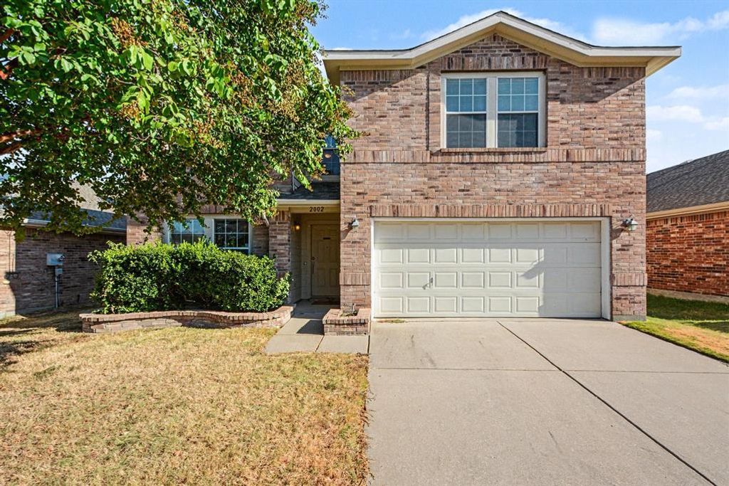 2002 Pin Oak Trail, Anna