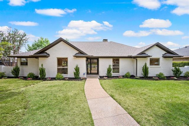 6728 Saint Anne Street, Dallas