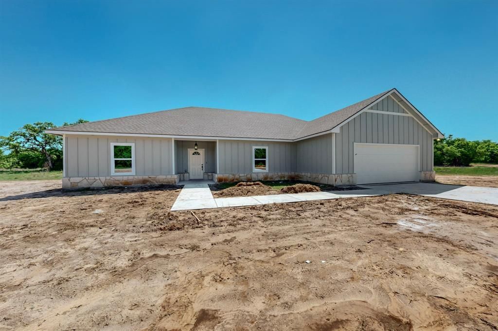 Lot 52 Calhoun, Montague