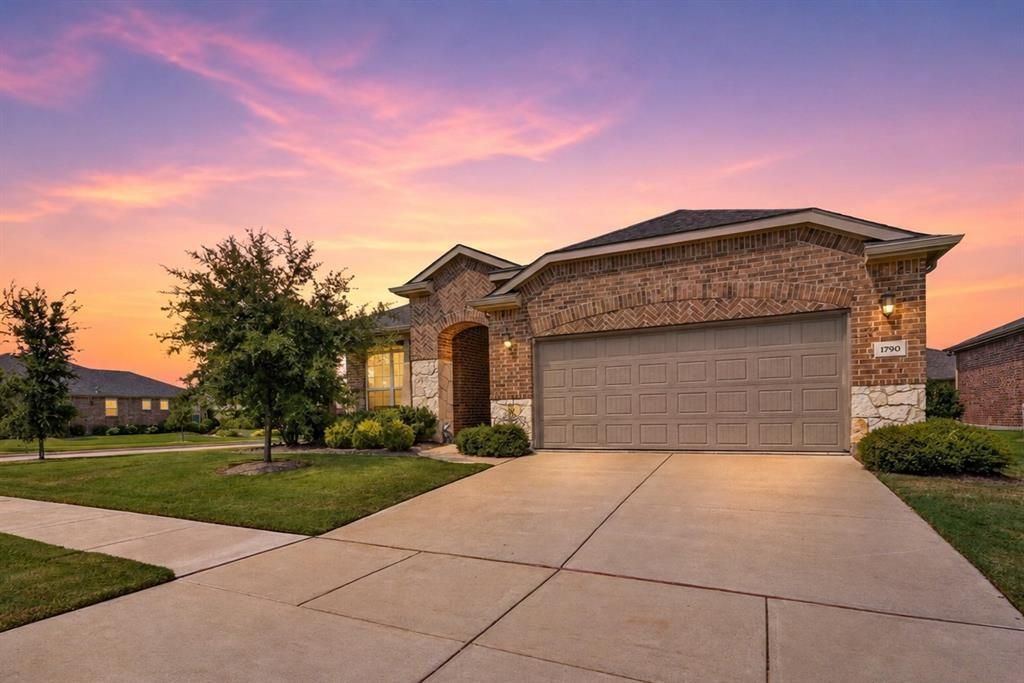 1790 Bentwater Lane, Frisco