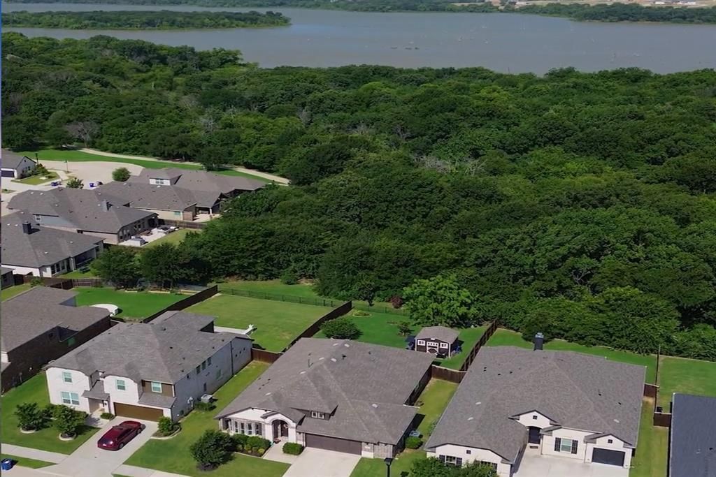 628 Lake Cove Drive, Little Elm