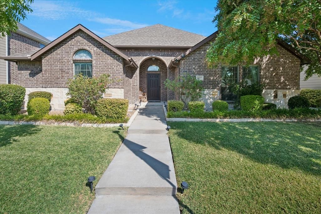 8821 Davis Street, Rowlett