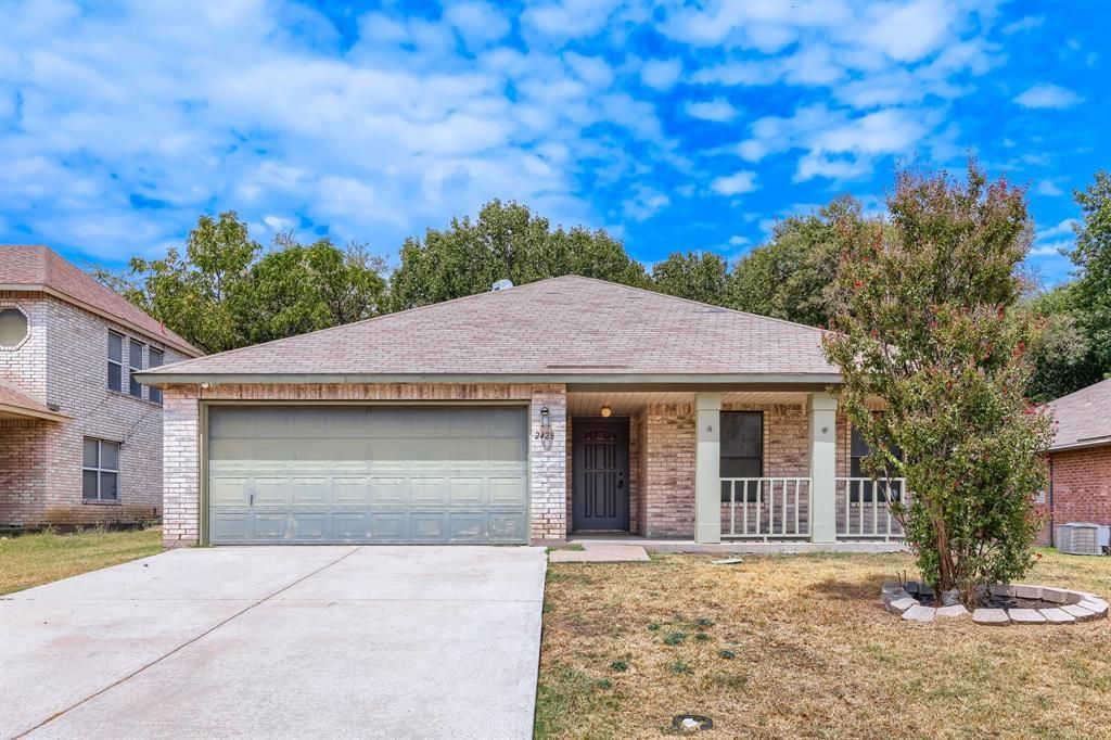 2428 Winford Drive, Grand Prairie