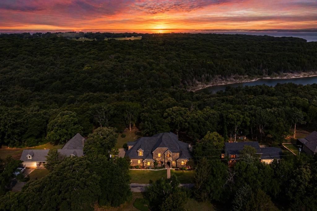 700 Coffee Circle, Pottsboro