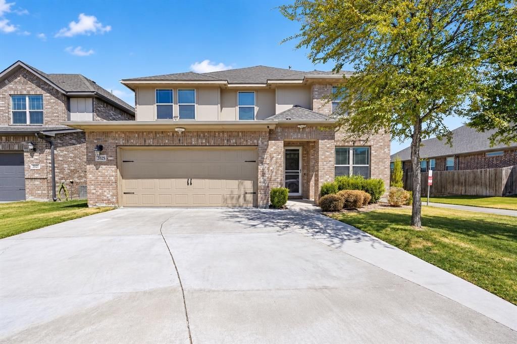 2025 Lake Front Trail, Garland