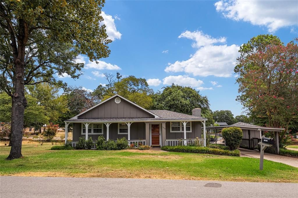 1210 Aloha Road, Tool