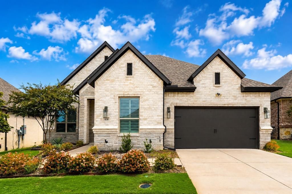 830 Rio Vista Lane, Rockwall