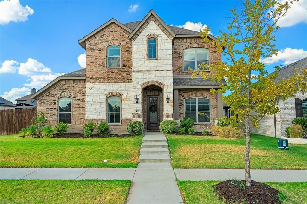 461 Washington Avenue, Waxahachie