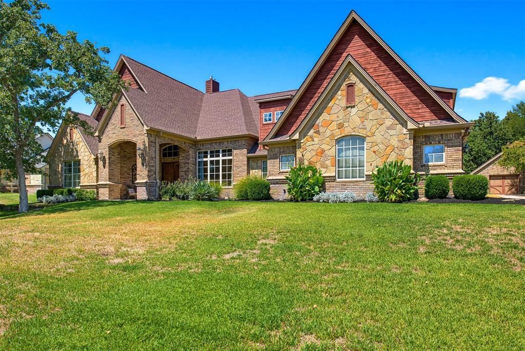 190 Wood Oak Trail, Weatherford