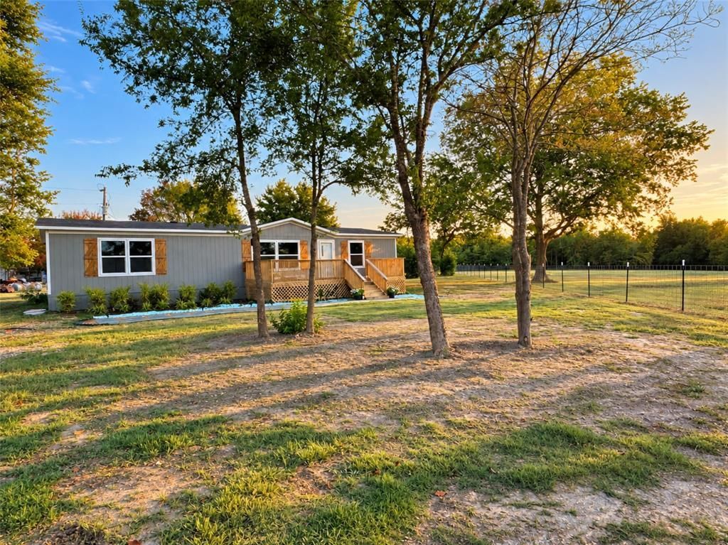 256 County Road 3101, Greenville