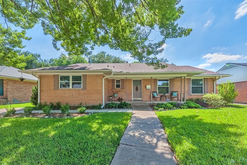 6221 Berryhill Street, Dallas