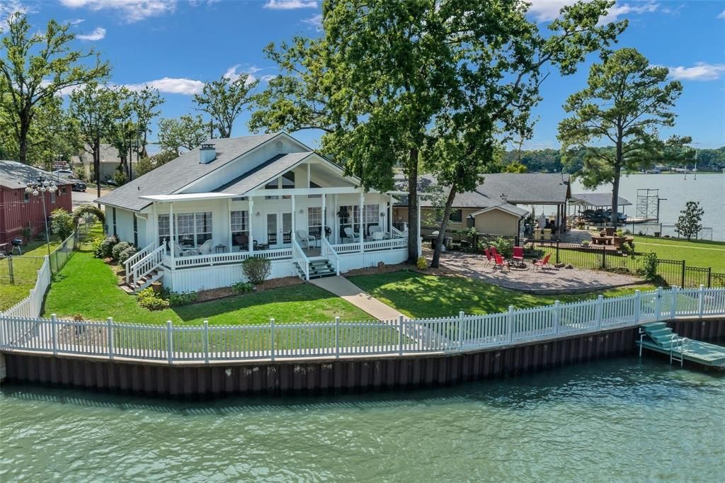 102 Shore Line Drive, Tool