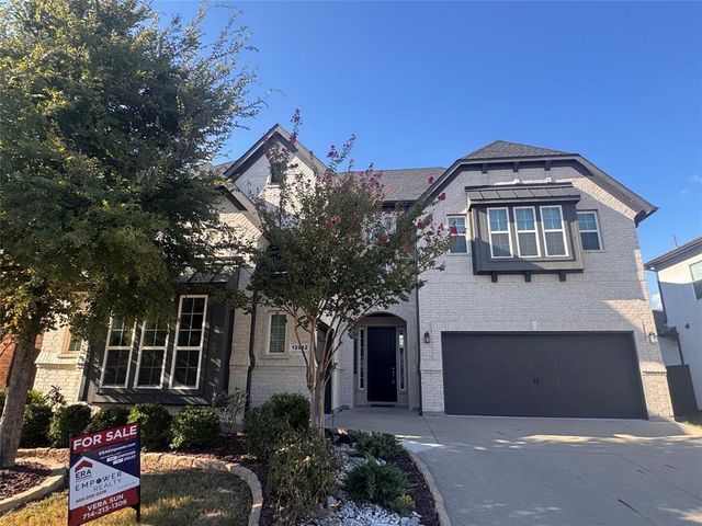12912 Twelve Oaks Avenue, Frisco