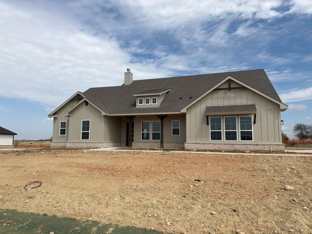 120 Pheasant Run Drive, New Fairview
