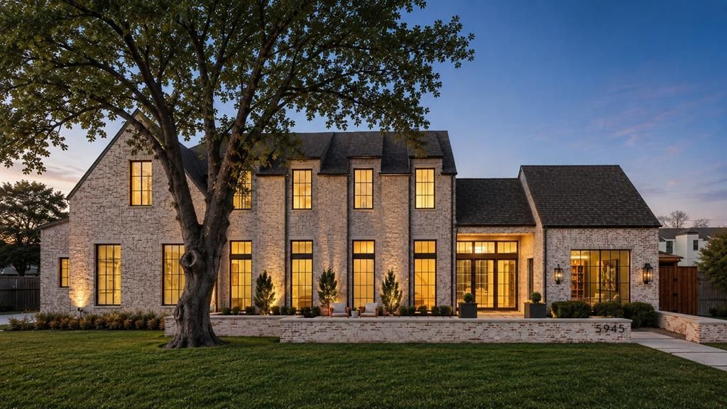 5945 Royal Crest Drive, Dallas