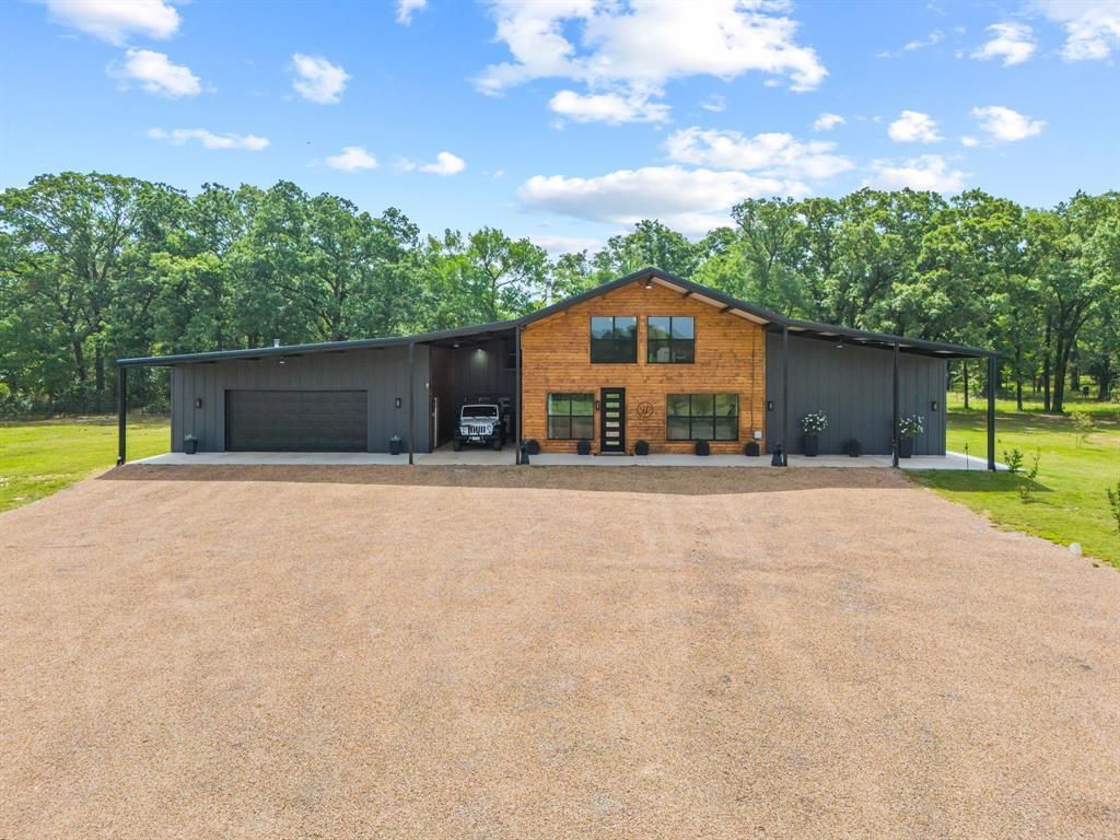 1648 Vz County Road 3211, Wills Point