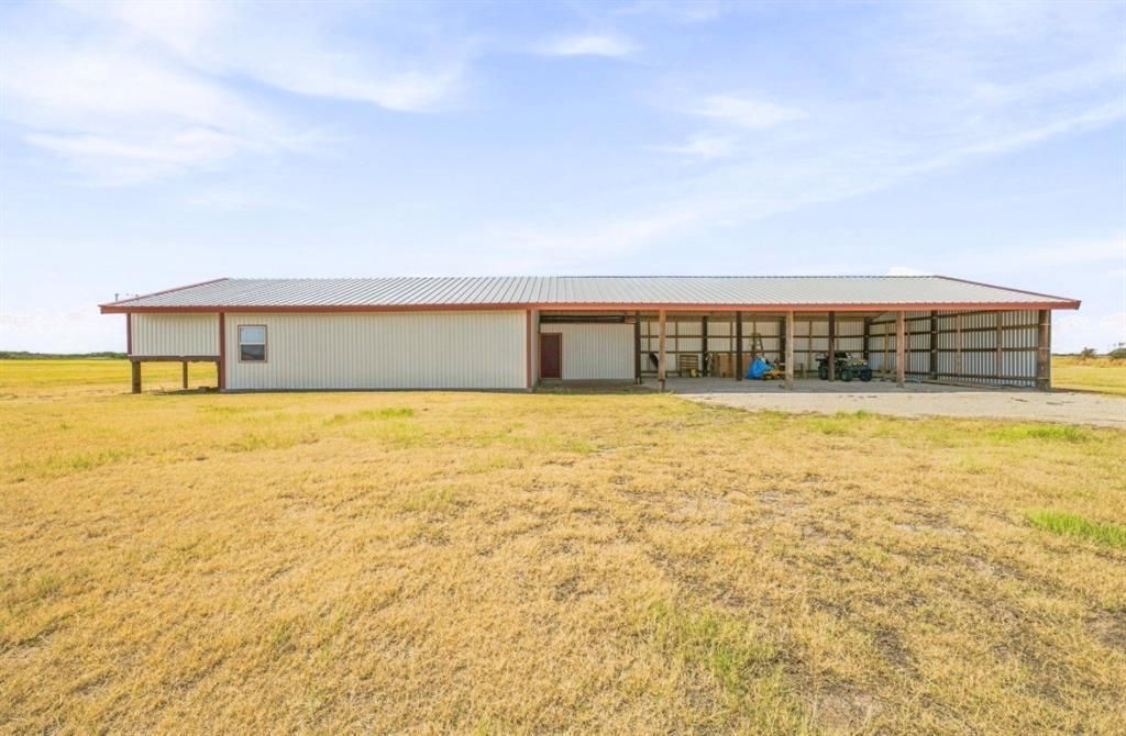 323 Slaughter, Megargel
