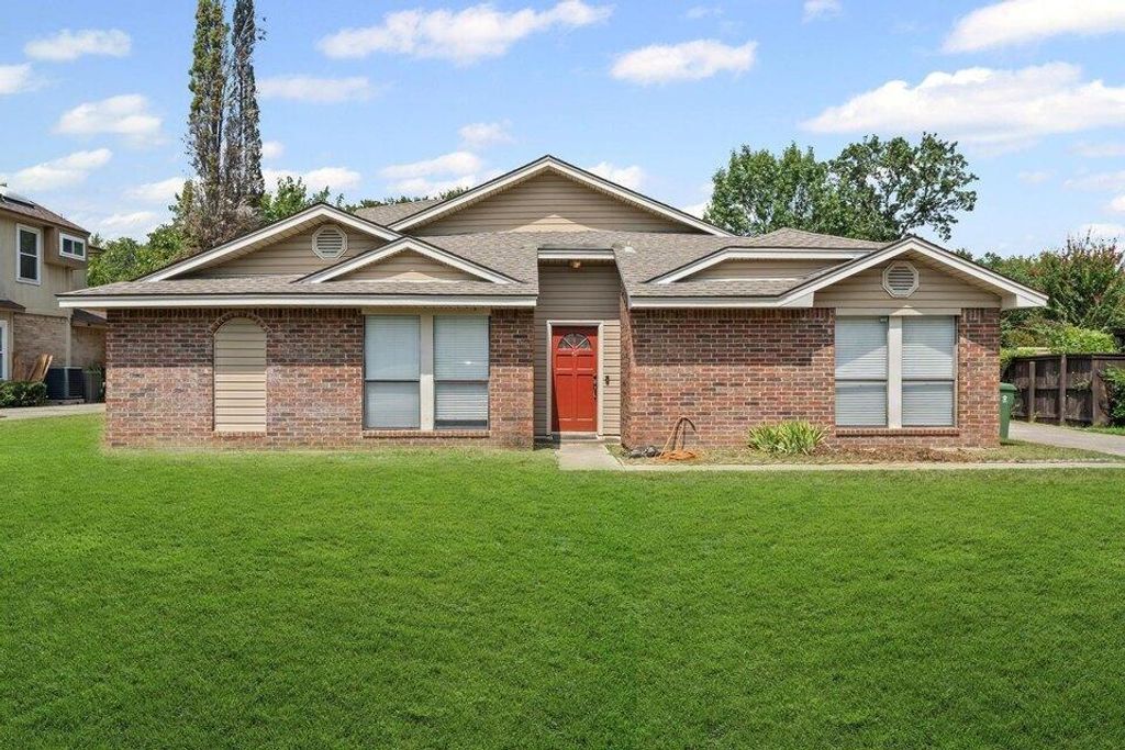 5505 Oak Brook Road, Arlington