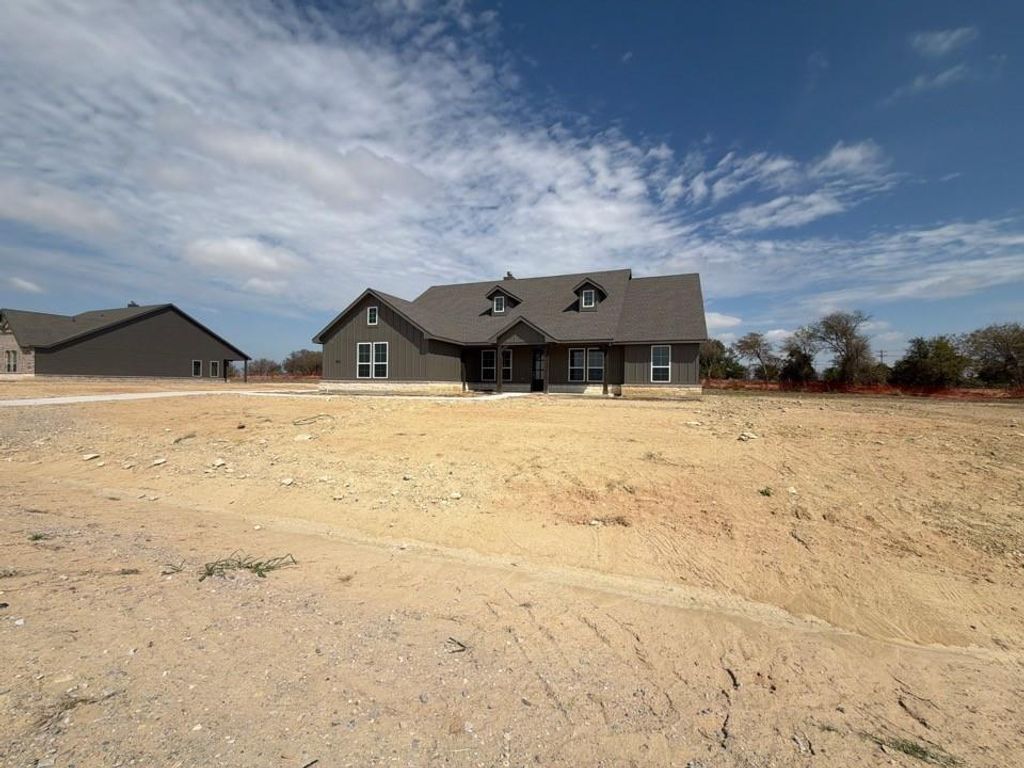 112 Pheasant Run Drive, New Fairview